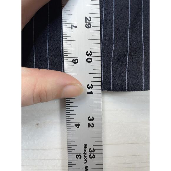 Roz & Ali Pants Womens 16 Black Pinstripe Wide Leg Dress Trousers Stretch Work - Picture 5 of 10